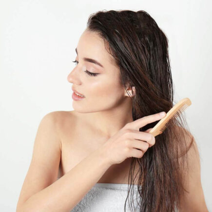 Top 6 Dry Hair Care Tips to Follow During This Winter Season