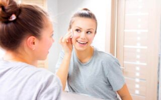 Face Scrub for Dry Skin at Home in 2021