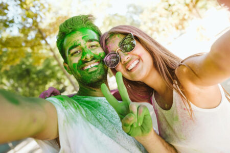 Pre & Post Holi Skin Care Tips to Follow in 2022 (1)