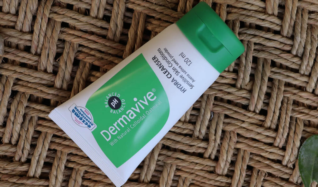 Dermavive Hydra Face Cleanser for Soft, Smooth & Glowing Skin 1 Dermavive Hydra Face Cleanser for Soft, Smooth & Glowing Skin
