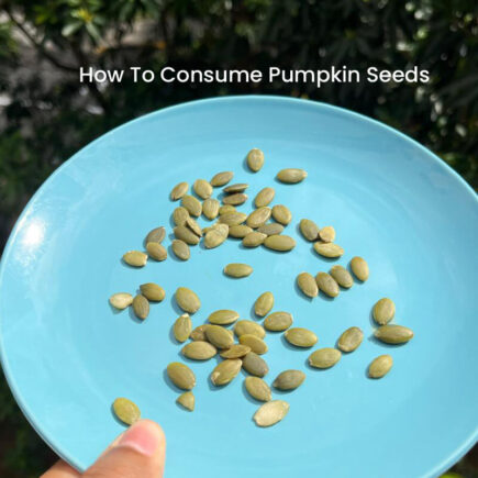 How-To-Consume-Pumpkin-Seeds-2-Ways-To-Eat-Pumpkin-Seeds.jpg